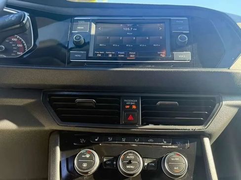 Used 2021 Volkswagen Jetta S FWD image 17