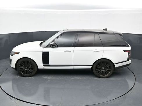 Used 2018 Land Rover Range Rover Supercharged AWD/4WD image 30