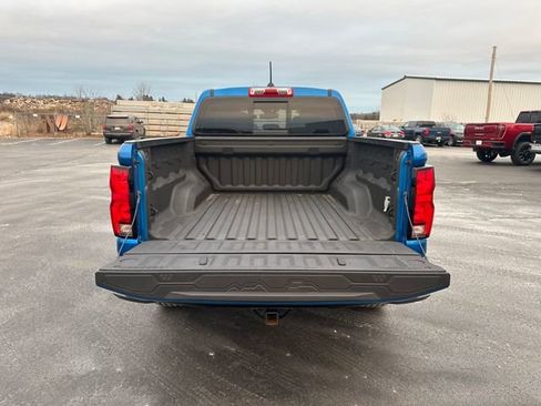 Used 2023 Chevrolet Colorado Z71 w/ Z71 Convenience Package 2 image 22