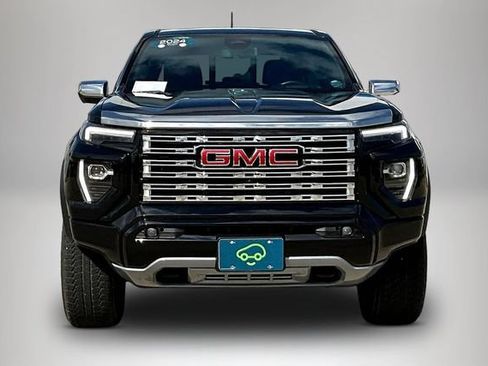 Used 2024 GMC Canyon Denali AWD/4WD image 2