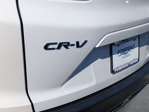 Used 2022 Honda CR-V Touring image 9