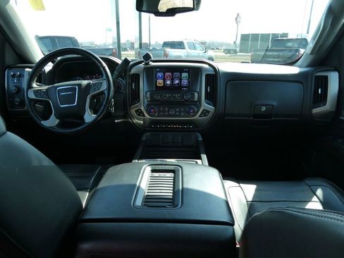 Used 2018 GMC Sierra 1500 Denali w/ Denali Ultimate Package image 19