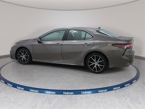 Certified 2024 Toyota Camry SE image 8