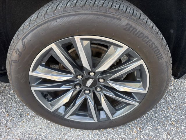 Used 2022 Cadillac Escalade ESV Sport Platinum w/ Heavy-Duty Trailer Package AWD/4WD image 40