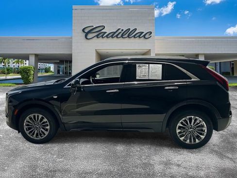 Certified 2025 Cadillac XT4 Premium Luxury FWD image 10