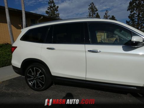 Used 2019 Honda Pilot Touring image 7