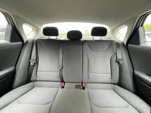 Used 2025 Kia K4 FWD image 29