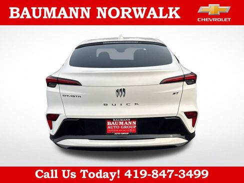 Used 2024 Buick Envista Sport Touring w/ Convenience I Package FWD image 4
