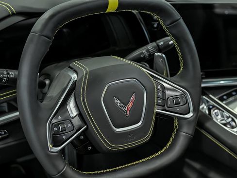 Used 2023 Chevrolet Corvette Stingray Premium Conv w/ Battery Protection Package RWD image 18