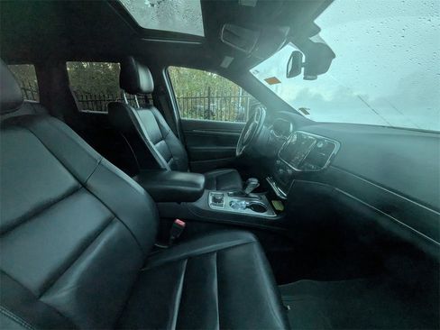 Used 2019 Jeep Grand Cherokee Limited image 9