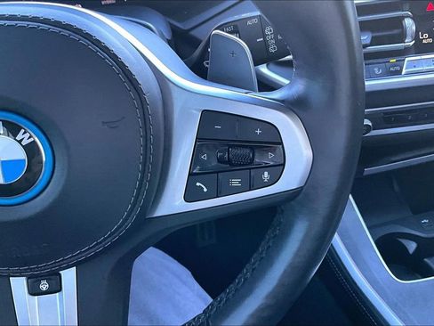 Used 2022 BMW X5 xDrive45e w/ M Sport Package image 8