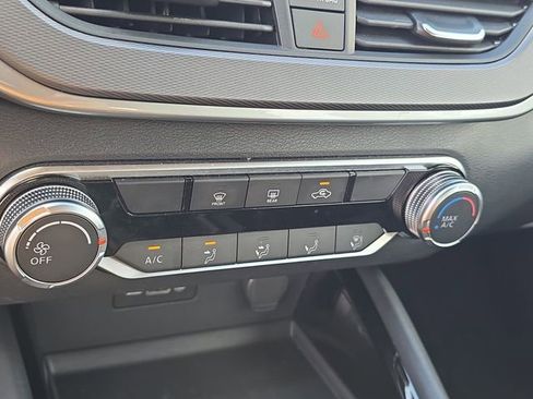 Certified 2025 Nissan Altima 2.5 SR image 24