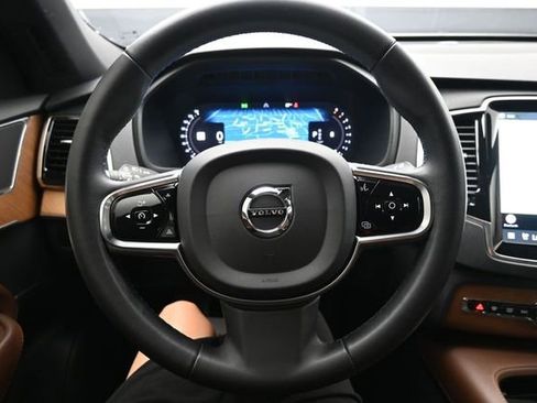 Used 2024 Volvo XC90 B6 Plus w/ Protection Package Premier AWD/4WD image 24