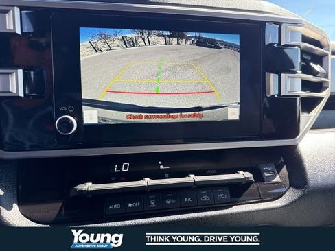 Used 2025 Toyota Tundra SR5 w/ SR5 Convenience Package AWD/4WD image 25