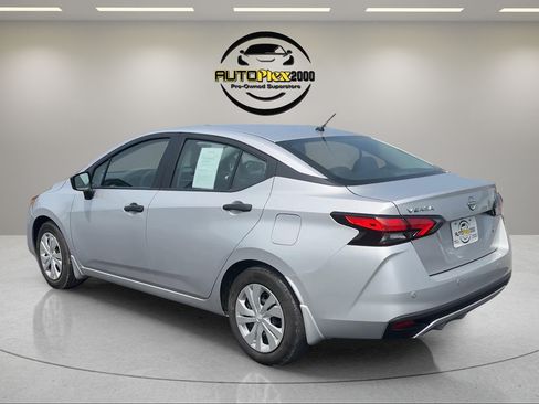 Used 2024 Nissan Versa S w/ Trunk Package FWD image 5