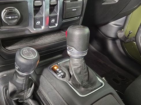 Used 2023 Jeep Wrangler Sport S image 20