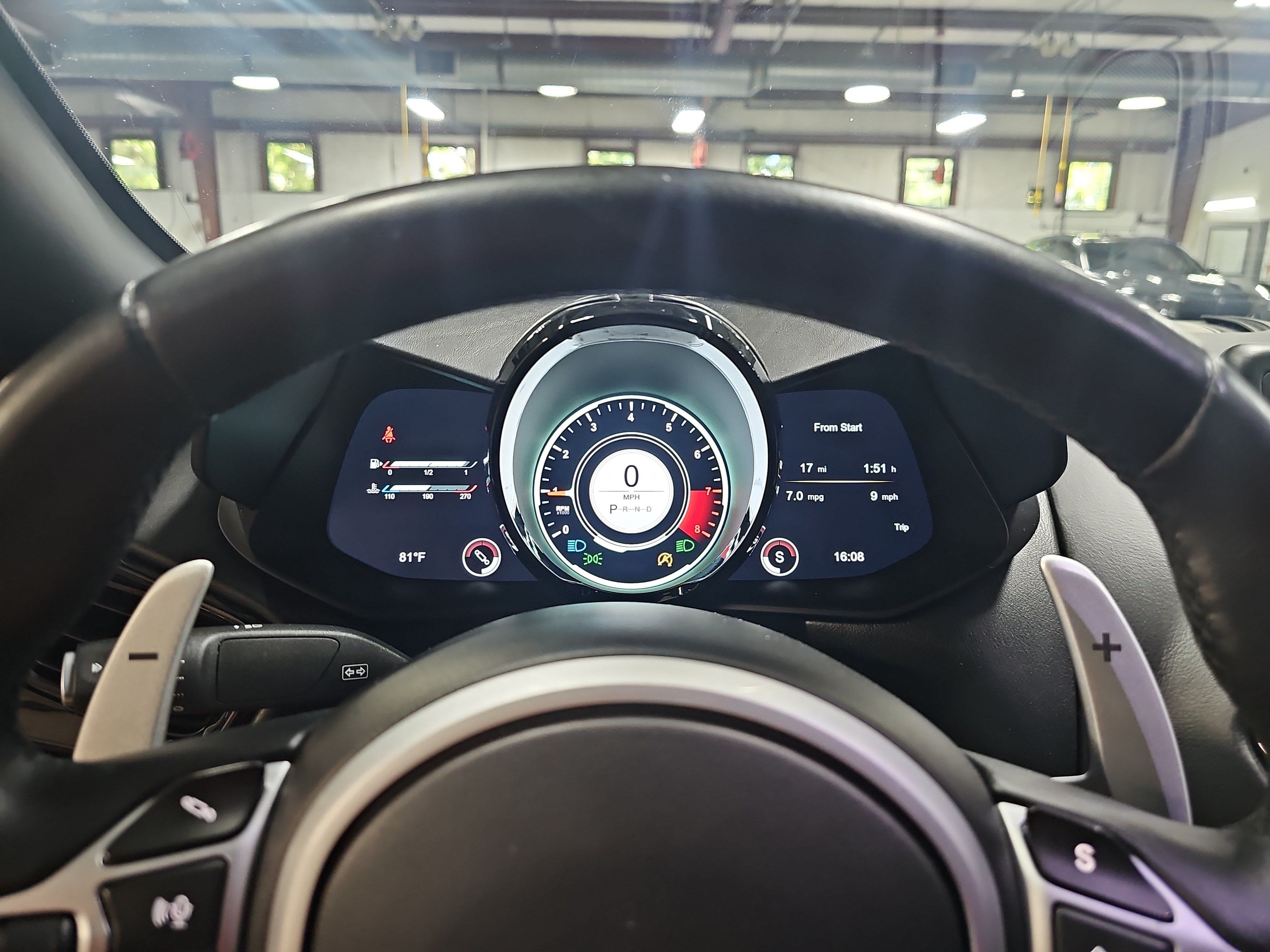 Used 2019 Aston Martin V8 Vantage Coupe RWD image 17