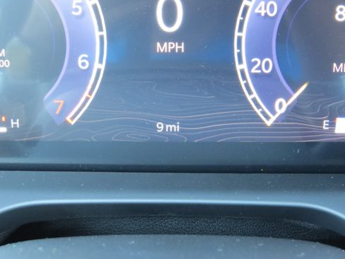 New 2025 Jeep Grand Cherokee L Altitude image 27