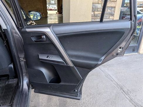 Used 2017 Toyota RAV4 LE image 25