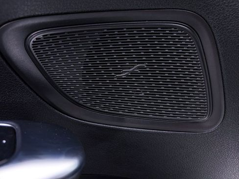 Used 2024 Mercedes-Benz C 43 AMG 4MATIC Sedan image 6