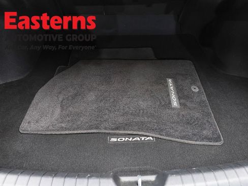 Used 2023 Hyundai Sonata SEL FWD image 9