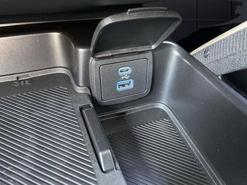 New 2025 Ford Bronco Badlands w/ Sasquatch Package image 29