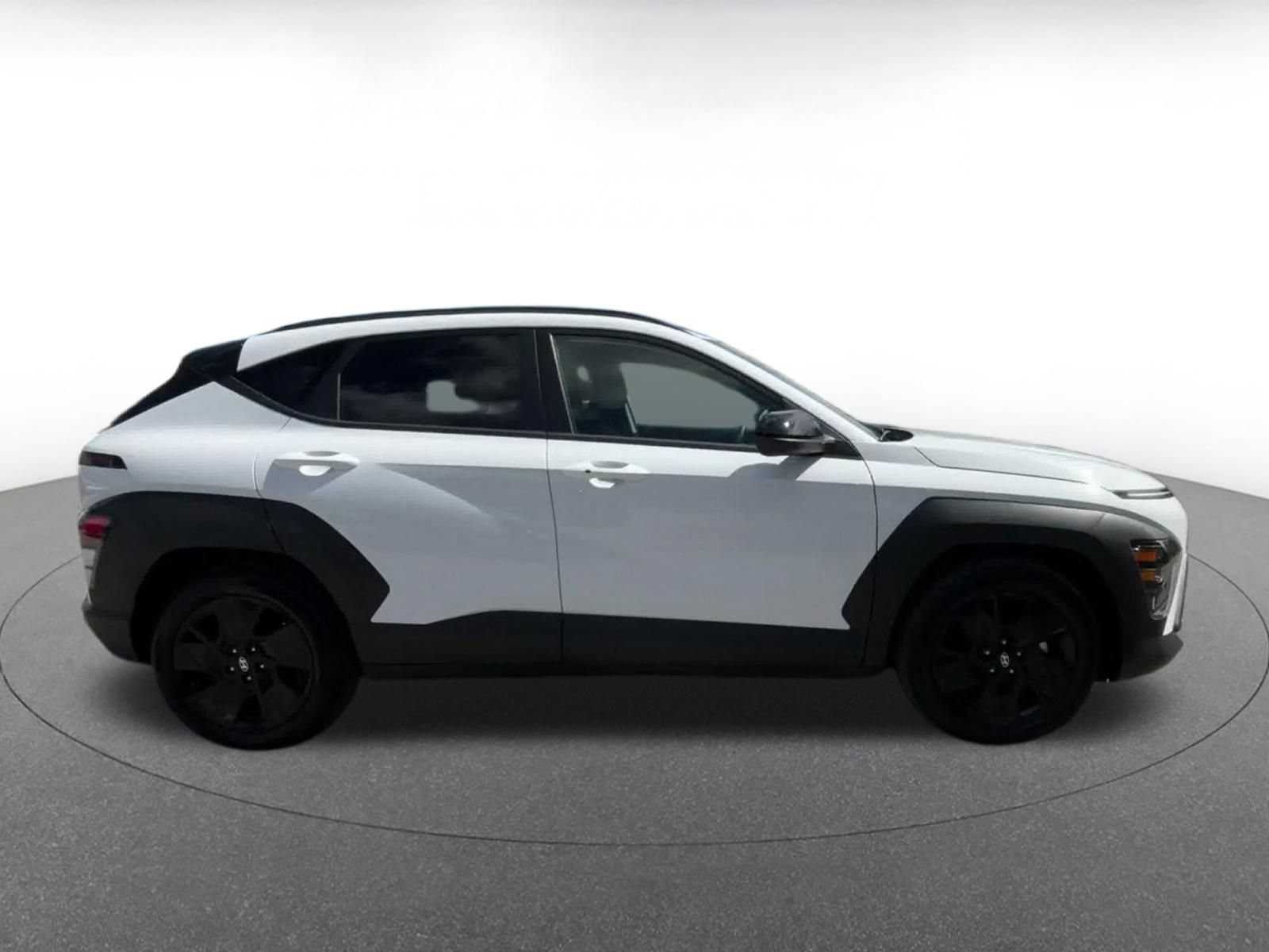 Used 2026 Hyundai Kona SEL Sport FWD image 15