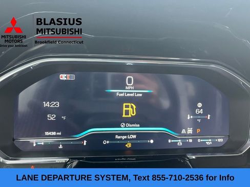 Used 2024 Chevrolet Silverado 1500 High Country w/ Technology Package image 19