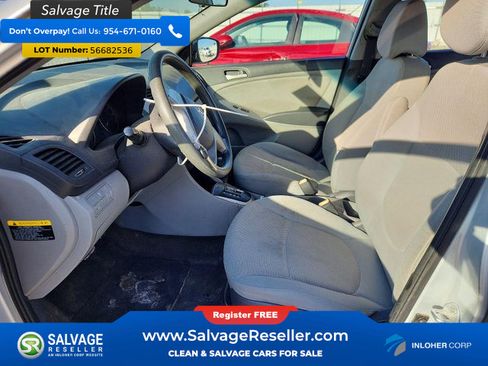 Used 2014 Hyundai Accent GLS FWD image 9