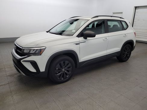 Used 2022 Volkswagen Taos S AWD/4WD image 2