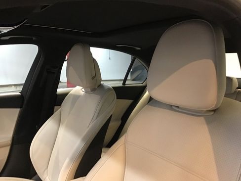 Used 2022 Mercedes-Benz C 300 4MATIC Sedan image 19