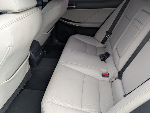 Used 2016 Lexus IS 350 w/ Navigation System Package RWD image 14