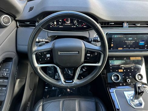 Used 2022 Land Rover Range Rover Evoque R-Dynamic SE image 28