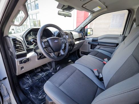 Used 2019 Ford F150 XL w/ Equipment Group 101A Mid AWD/4WD image 12