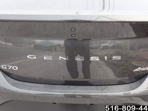 Used 2022 Genesis G70 2.0T image 30
