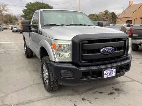 Used 2016 Ford F250 XL w/ Power Equipment Group image 6