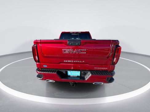 Used 2024 GMC Sierra 1500 Denali w/ Technology Package image 7