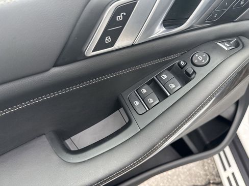 Used 2026 BMW X5 xDrive40i image 15