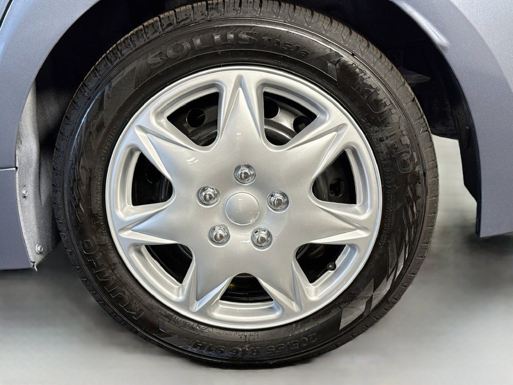 Used 2022 Toyota Corolla LE FWD image 35