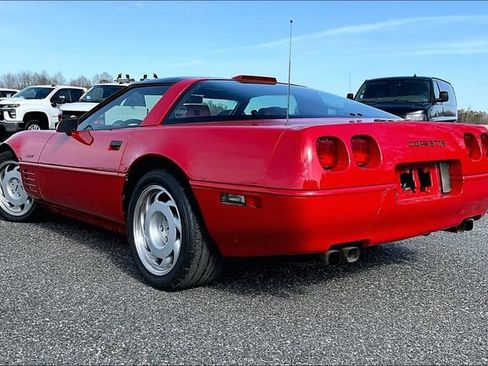 Used 1991 Chevrolet Corvette ZR-1 image 3