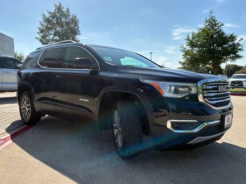 Used 2018 GMC Acadia SLE FWD image 4