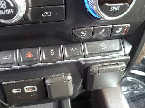 Used 2020 GMC Sierra 1500 SLT w/ SLT Premium Plus Package image 26