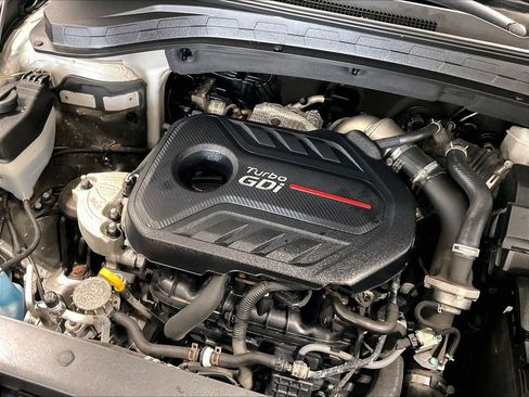 Used 2020 Hyundai Santa Fe Limited AWD/4WD image 36