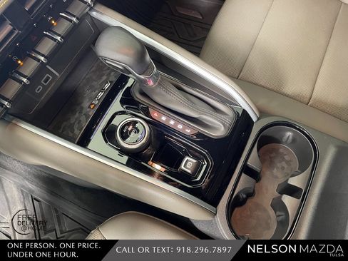 Used 2023 Chevrolet Colorado ZR2 w/ ZR2 Convenience Package III image 32