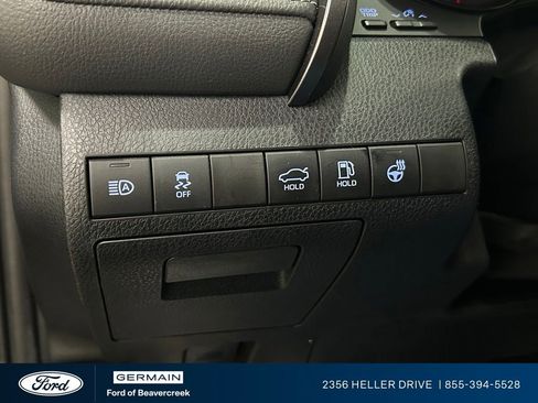 Used 2021 Toyota Camry XSE image 25