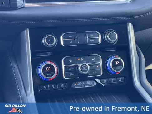 Used 2021 GMC Yukon XL Denali image 5