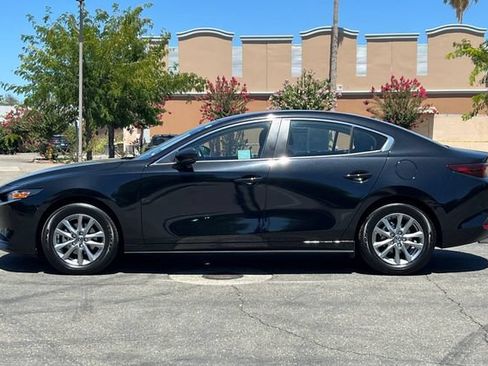 Used 2026 MAZDA MAZDA3 s FWD image 7