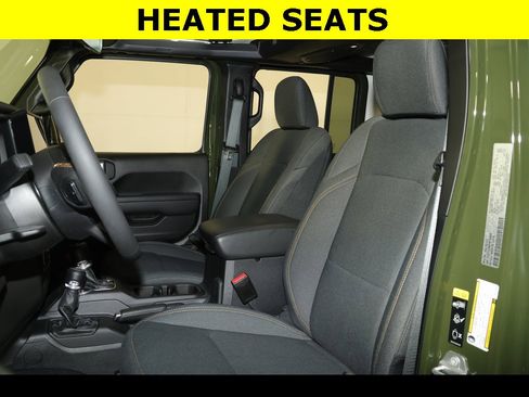 Used 2024 Jeep Wrangler Sport S image 5