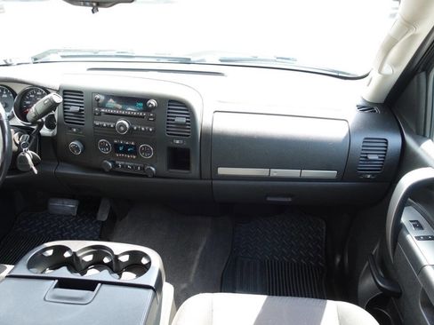 Used 2013 GMC Sierra 1500 SLE w/ Power Tech Package image 31