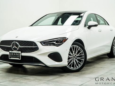 Used 2025 Mercedes-Benz CLA 250 image 1